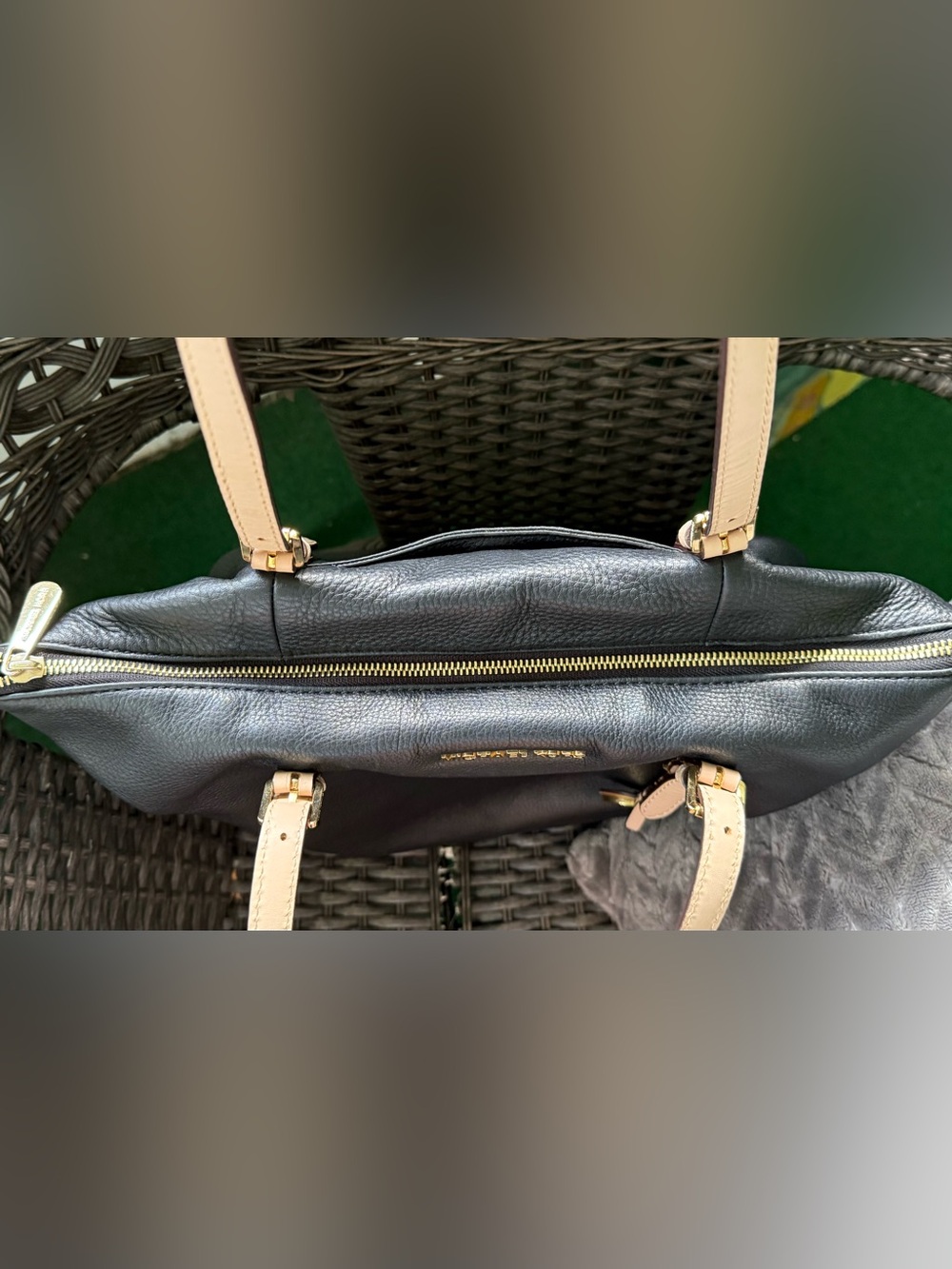 Michael Kors Black Pebbled Leather Tote with Tan Handles & Gold Charm EUC - Picture 15 of 17